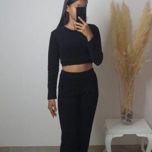 ENSEMBLE – NAELLE NOIR