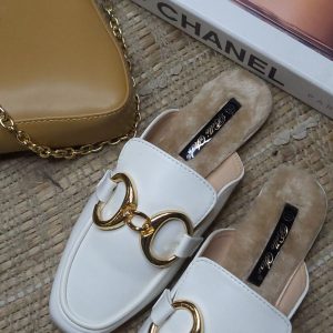 MULES – IRINA BLANC