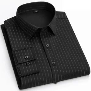 Chemise classique pour homme à manches longues avec poche sur la poitrine