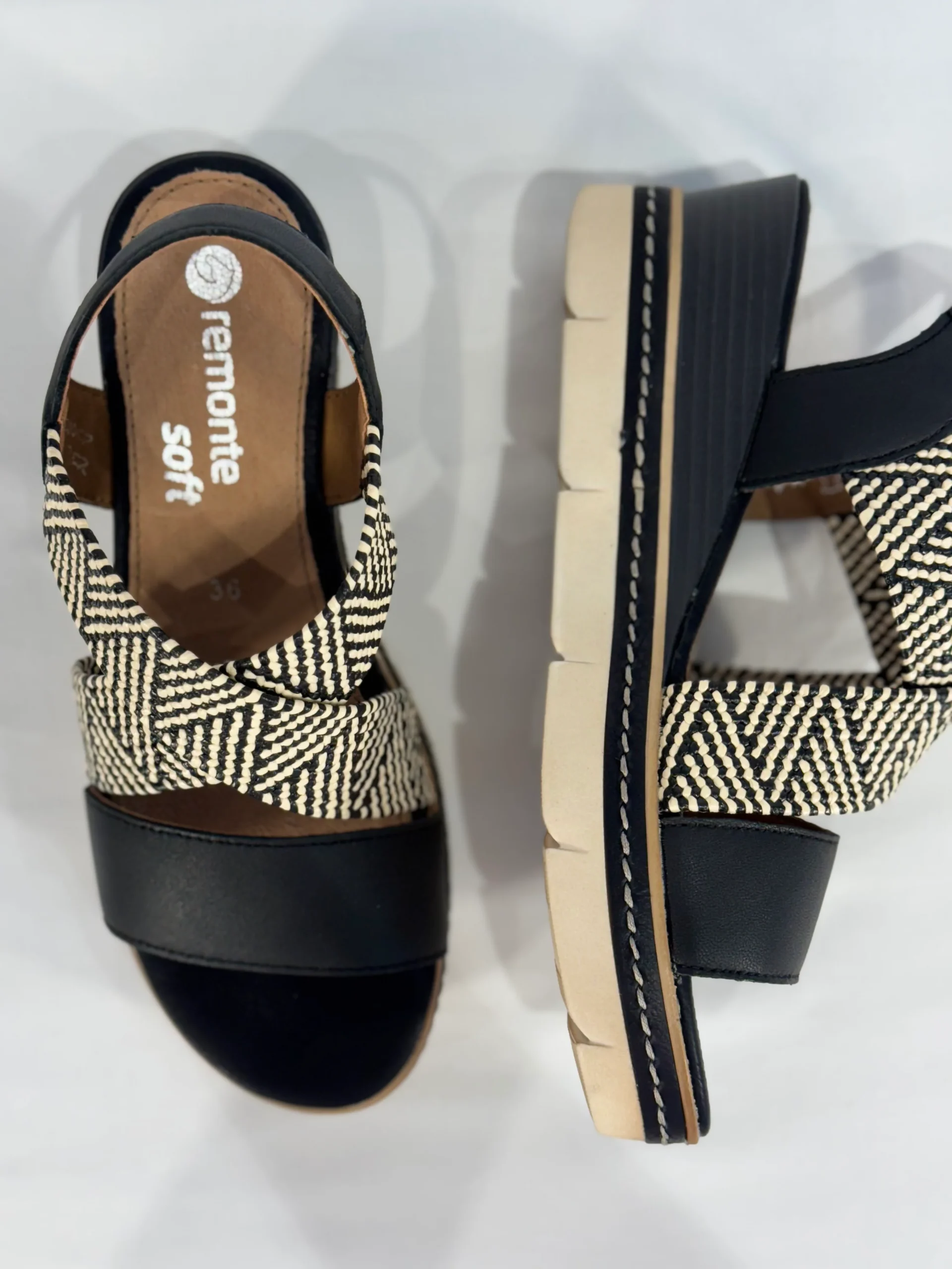 Sandale noire à semelle compensée Remonte D2L54-03 – Image 5