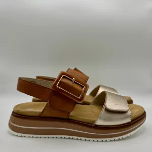 Sandale confort dorée et camel Remonte