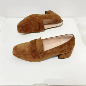 Bottines Chic en Suédine – Style Polyvalent