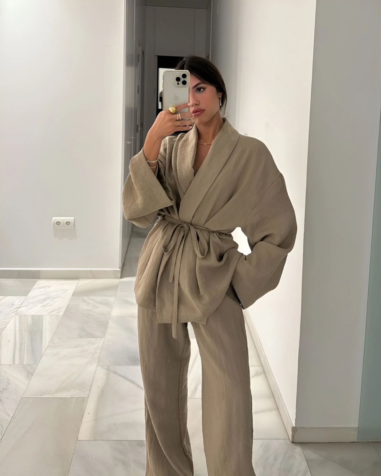 Capucine | Ensemble Kimono Ceinturé et Pantalon Large en Lin pour Femmes – Image 2