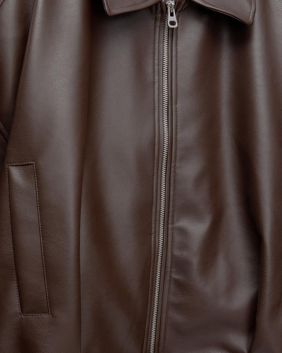 Eléna | Veste Rétro en Similicuir Audacieuse pour Femmes – Image 6