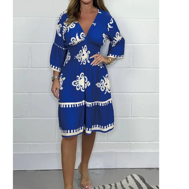Stylish Kristienne V-Neck Dress pour un look élégant et tendance – Image 6