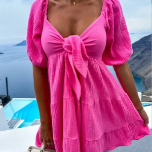 Vestige moderne de printemps pour femme avec manteau large et tissu léger et élégant