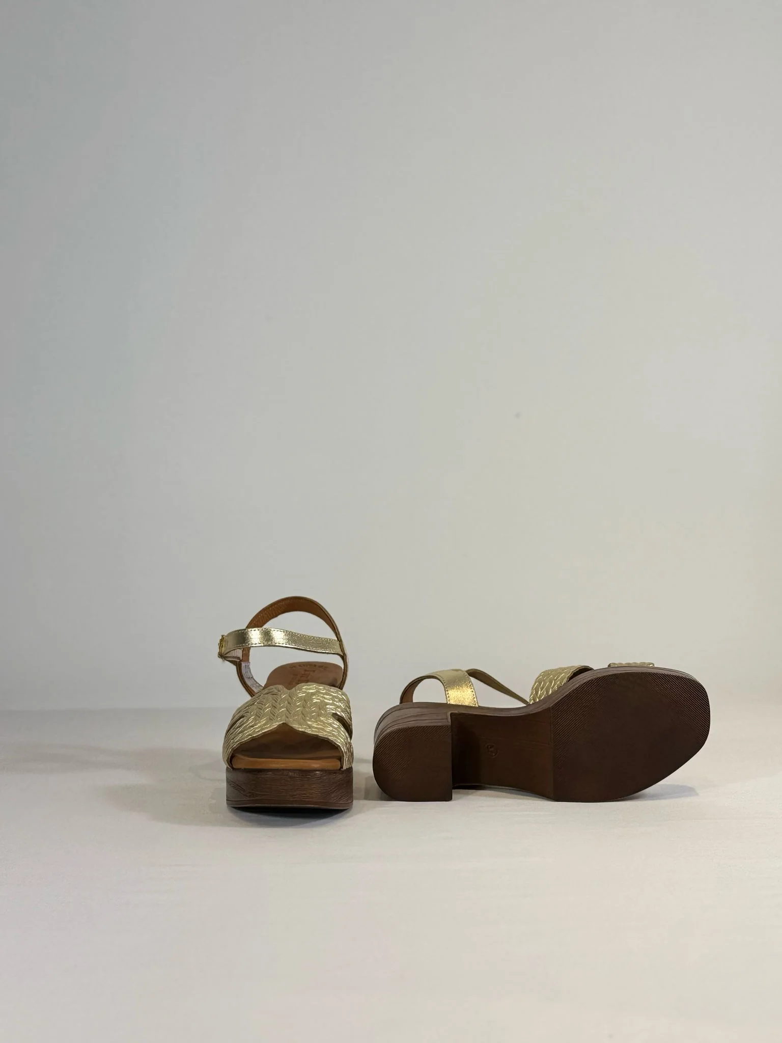 Sandale dorée - Eva Frutos – Image 4