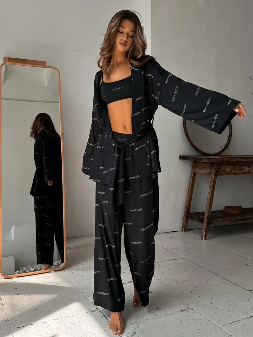 Pyjama Femme Imprimé – Ensemble 2 Pièces Col V & Pantalon Large – Image 2