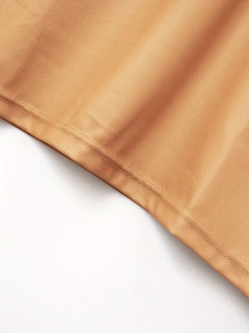 Polo classique pour hommes avec col et poignets contrastés - motifs rayés élégants sur la poitrine, coupe régulière – Image 4