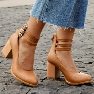 Casilda | Sandales lisses avec bride à la cheville et talon épais