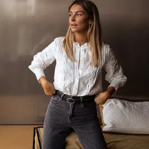 Blouse Brodée Clémentine – Élégante & Féminine
