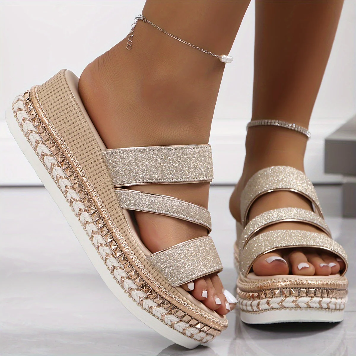 Helga™ | Sandales confortables fabriquées à partir de matériaux haut de gamme – Image 2