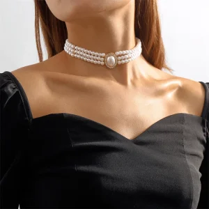 Collier Élégant à Trois Perles
