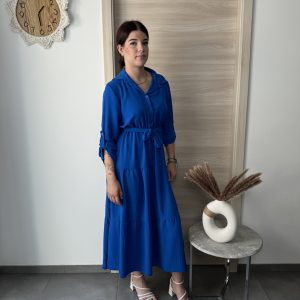 ROBE LONGUE A BOUTONS