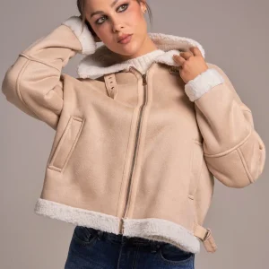 Veste courte en peau de mouton